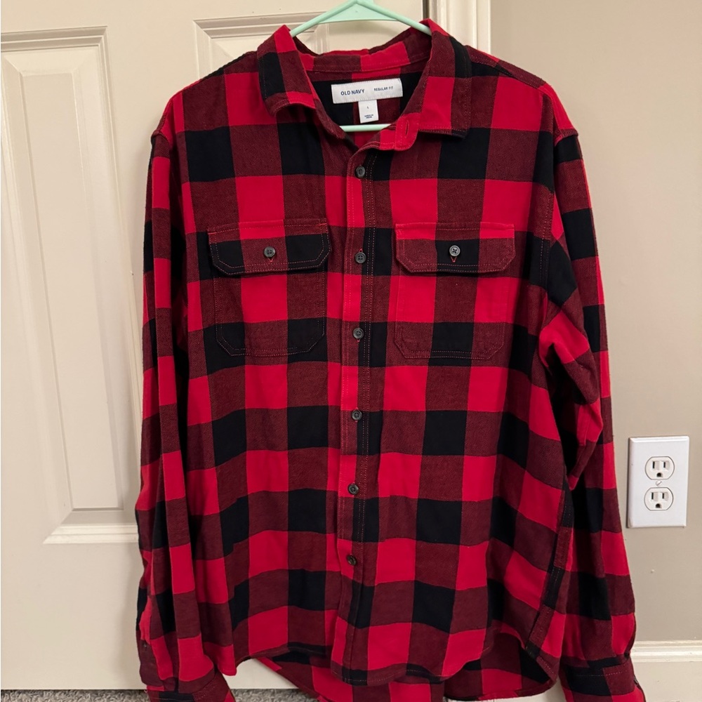 Old Navy Red and Black Checkered Men's Shirt